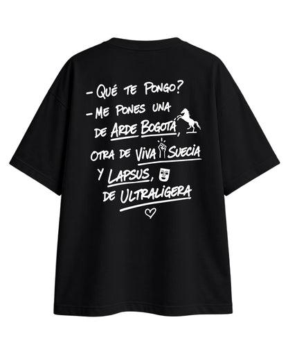 CAMISETA ¿QUÉ TE PONGO? NEGRA OVERSIZE CHICO