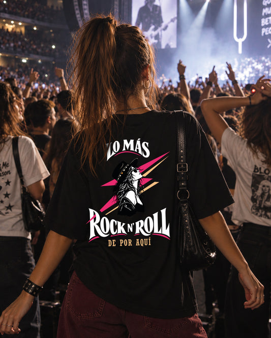 CAMISETA OVERSIZE CHICA ROCK NEGRA