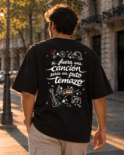 CAMISETA OVERSIZE CHICO TEMAZO NEGRA
